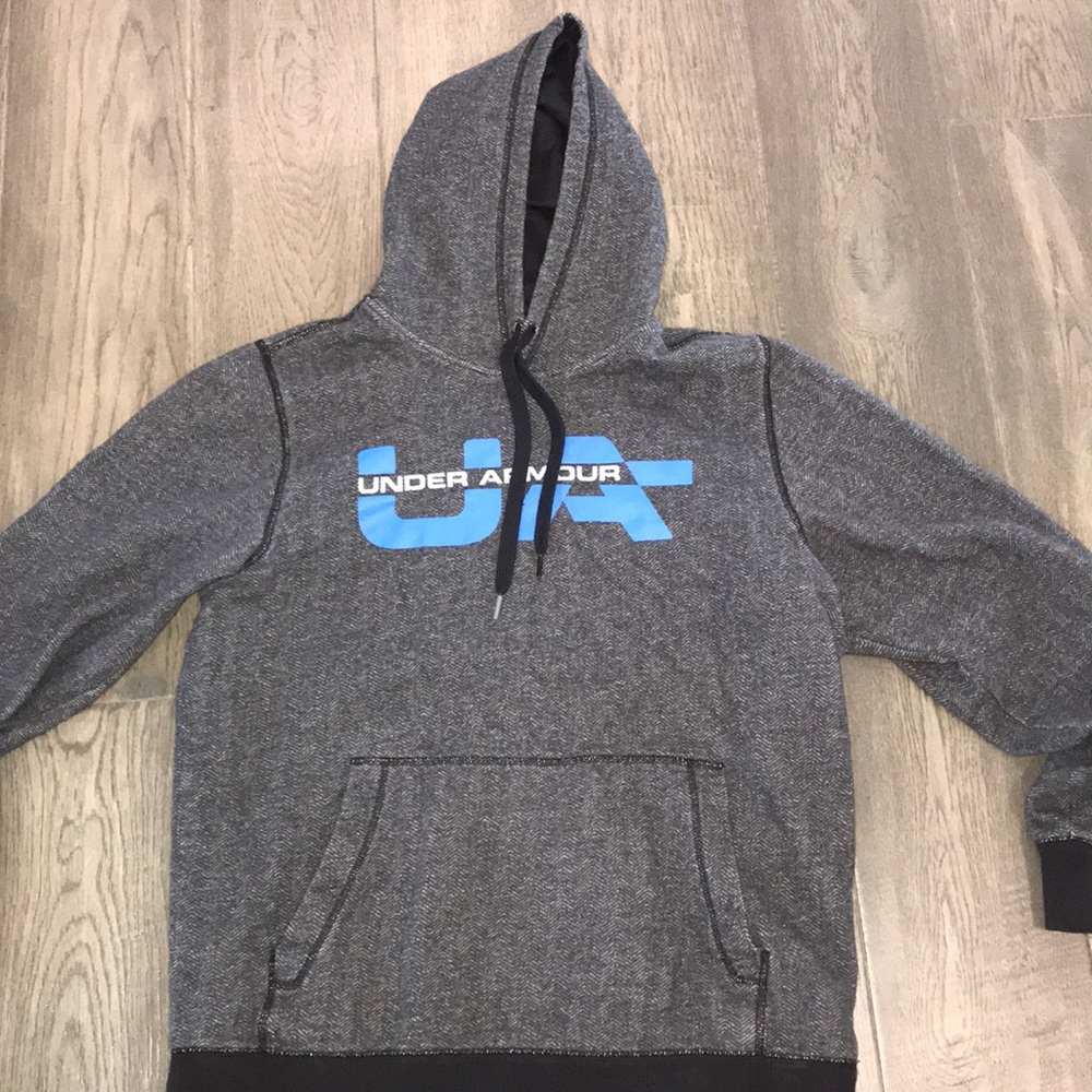 Medium Under Armour hoodie